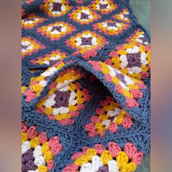 Handmade Crochet Wide Sleeve Open Front Sweater with POCKETS! NOWT - Picture 14 of 15